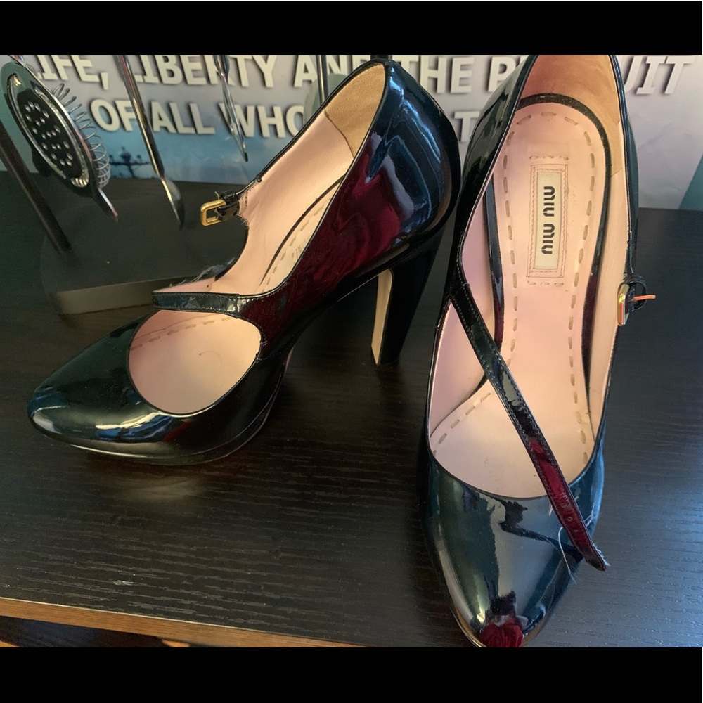 Patent leather Miu Miu heels